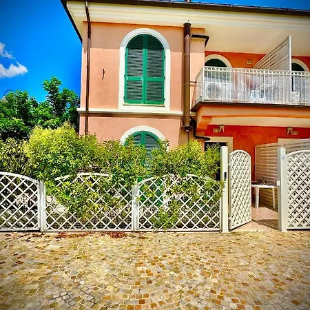 Conero Casa T8- Di Numana In Piazzale Tremiti 8 Con Parcheggio Esclusivo Giardino E Barbecue 公寓