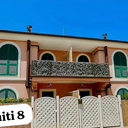 Conero Casa T8- Di Numana In Piazzale Tremiti 8 Con Parcheggio Esclusivo Giardino E Barbecue *
