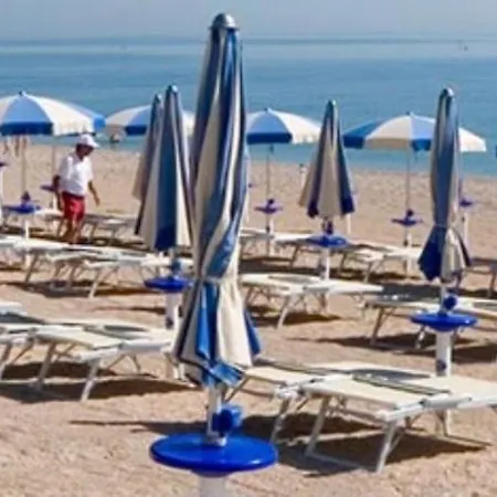 דירה Conero Casa T8- Di Numana In Piazzale Tremiti 8 Con Parcheggio Esclusivo Giardino E Barbecue מרצ'לי